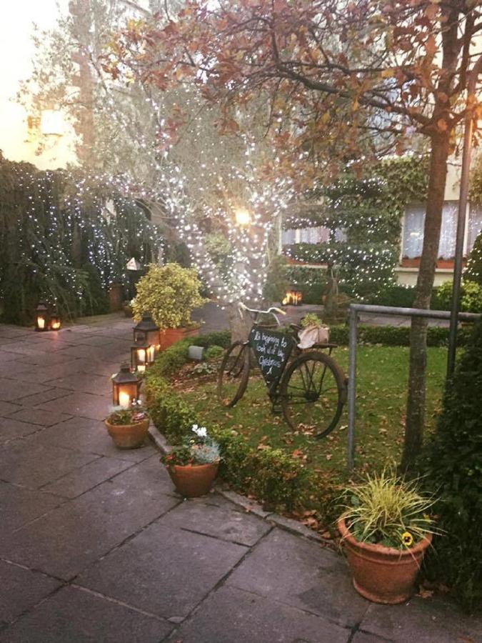 Riverbank House Hotel Ferrybank Esterno foto