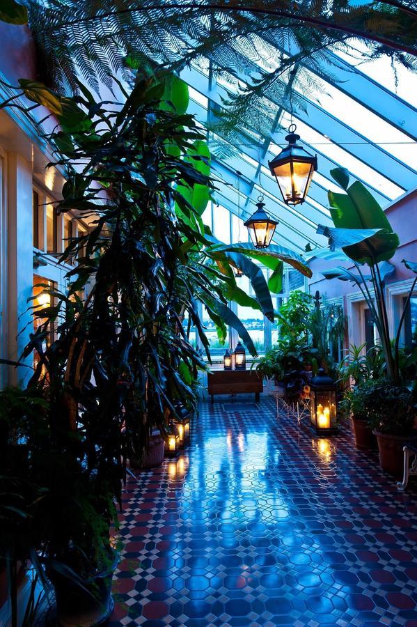 Riverbank House Hotel Ferrybank Esterno foto
